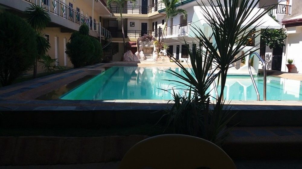 Richdel Hotel Resort Lapu-Lapu City Exterior foto