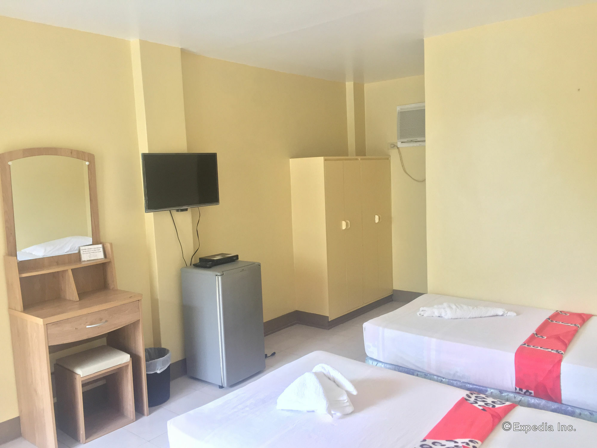Richdel Hotel Resort Lapu-Lapu City Exterior foto