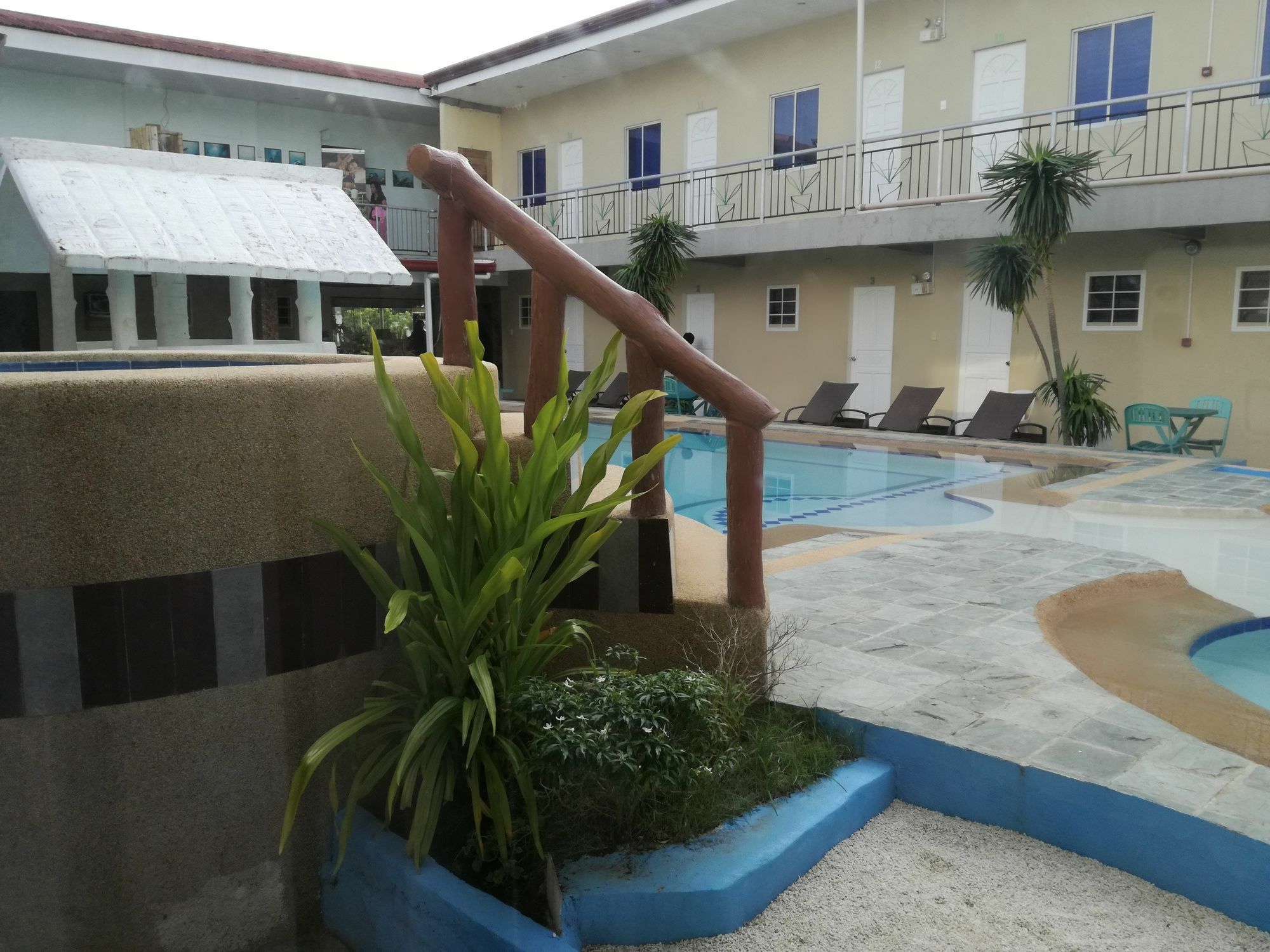 Richdel Hotel Resort Lapu-Lapu City Exterior foto
